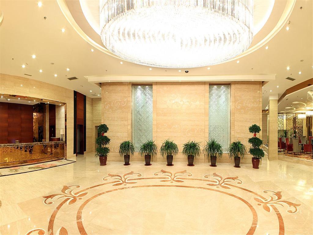 Dalian Furong International Hotel Exteriör bild